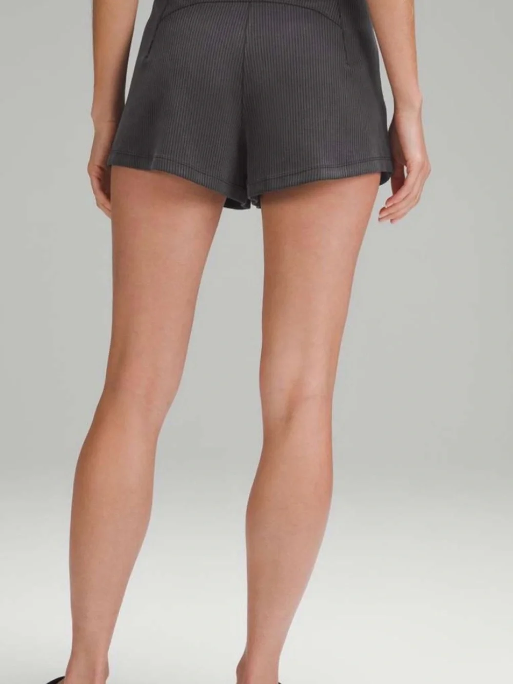 Lululemon NWT Ribbed Softstream Ribbed High-Rise 
 Women's Short, Size 10 - Picture 3 of 5